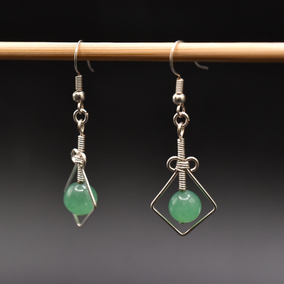 Aventurine earrings, very powerful stone earrings - Picture 4 of 5